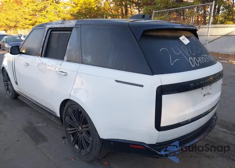 2023 Land Rover Range Rover P400 Se z USA, uszkodzony, nr VIN SALKPBFUXPA078390